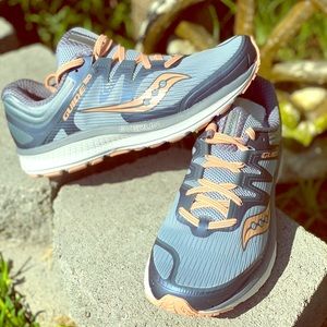 New Saucony Guide Iso Sla/Pea Ardoise Peache